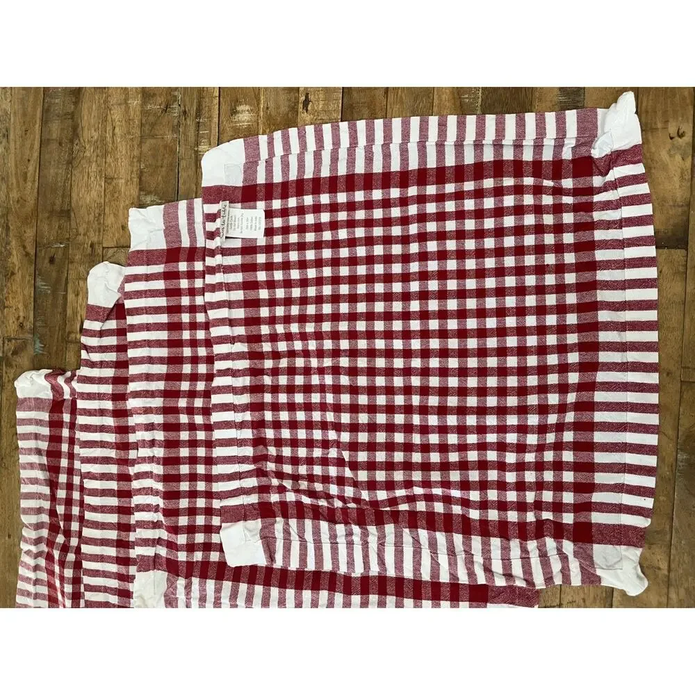 Sur La Table Red White Plaid 100% Cotton Napkins Set of 4 20 x 20